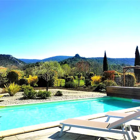 Roulotte De La Font Vive - Equipee, Confort, Situation Ideale Sud Ardeche Camping Grospierres